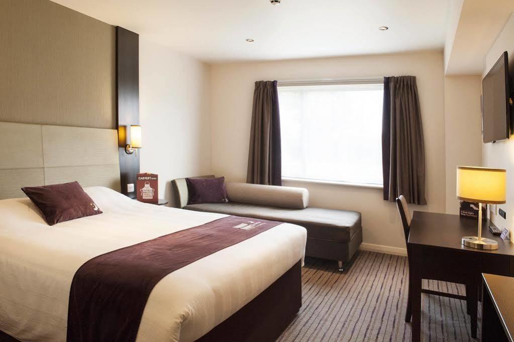 Premier Inn Premier Inn York South West Εξωτερικό φωτογραφία