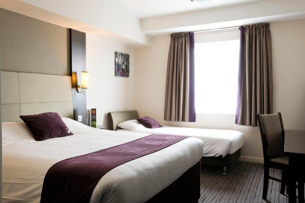 Premier Inn Premier Inn York South West Εξωτερικό φωτογραφία